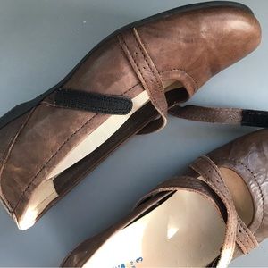 Wolky Leather Comfort Mary Jane Walking Shoe 8 Holland Orthotic Shock Absorbing